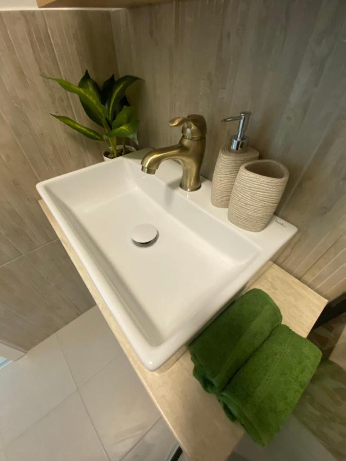Hisa Megiclinic - Apartments & Healing Center كوباريد المظهر الخارجي الصورة