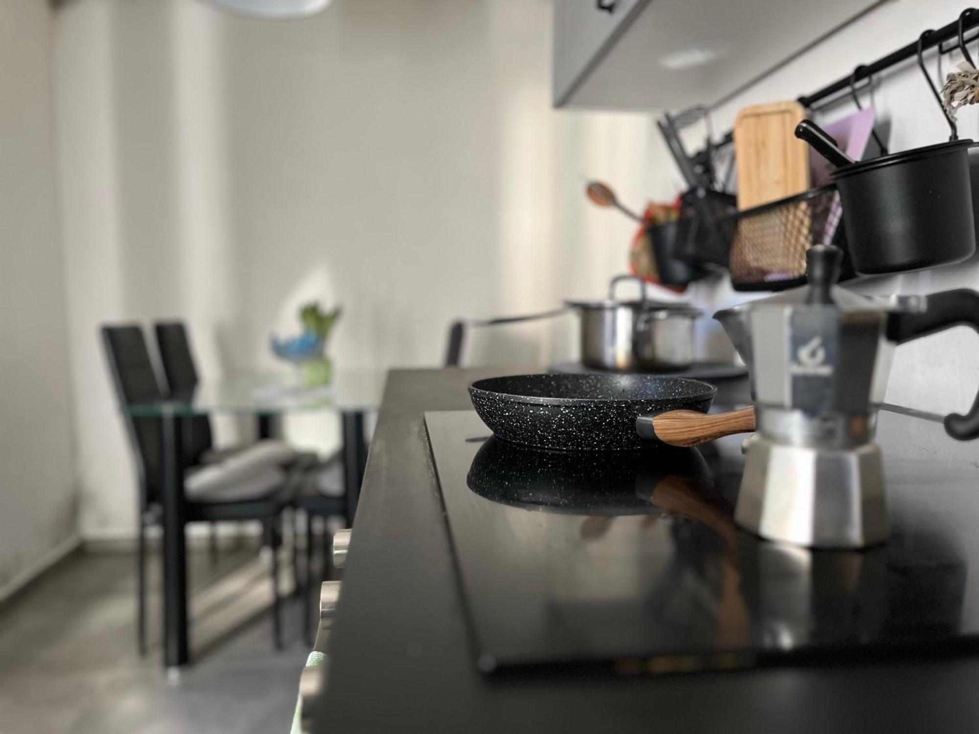 Hisa Megiclinic - Apartments & Healing Center كوباريد المظهر الخارجي الصورة